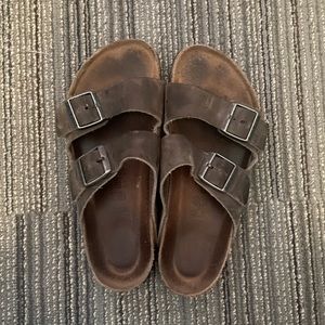 Birkenstock: Size 40 (9W) Brown